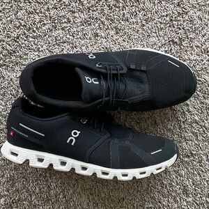 On Running Men's Black and White Athletic Shoes